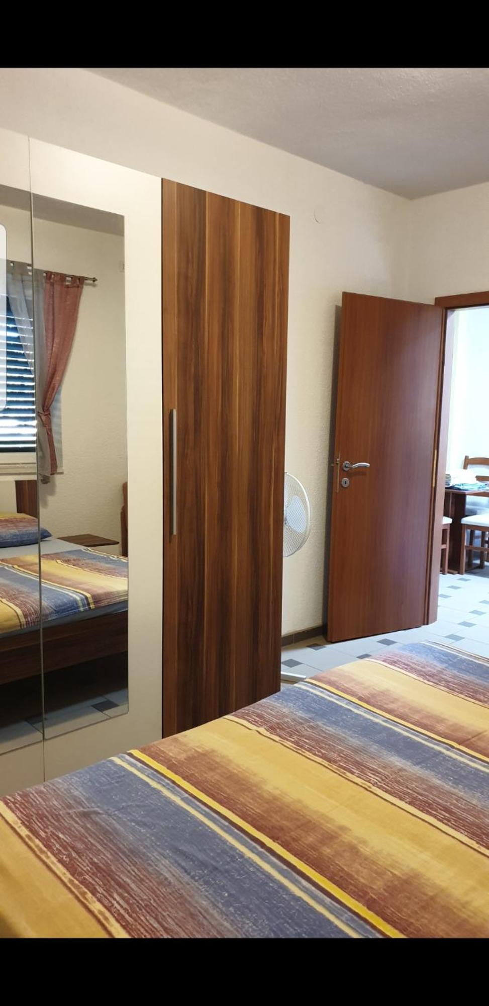 Apartment Afrika Makarska Værelse billede