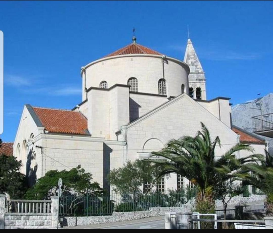 Apartment Afrika Makarska Eksteriør billede