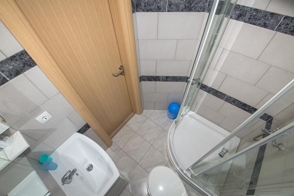 Apartment Afrika Makarska Eksteriør billede