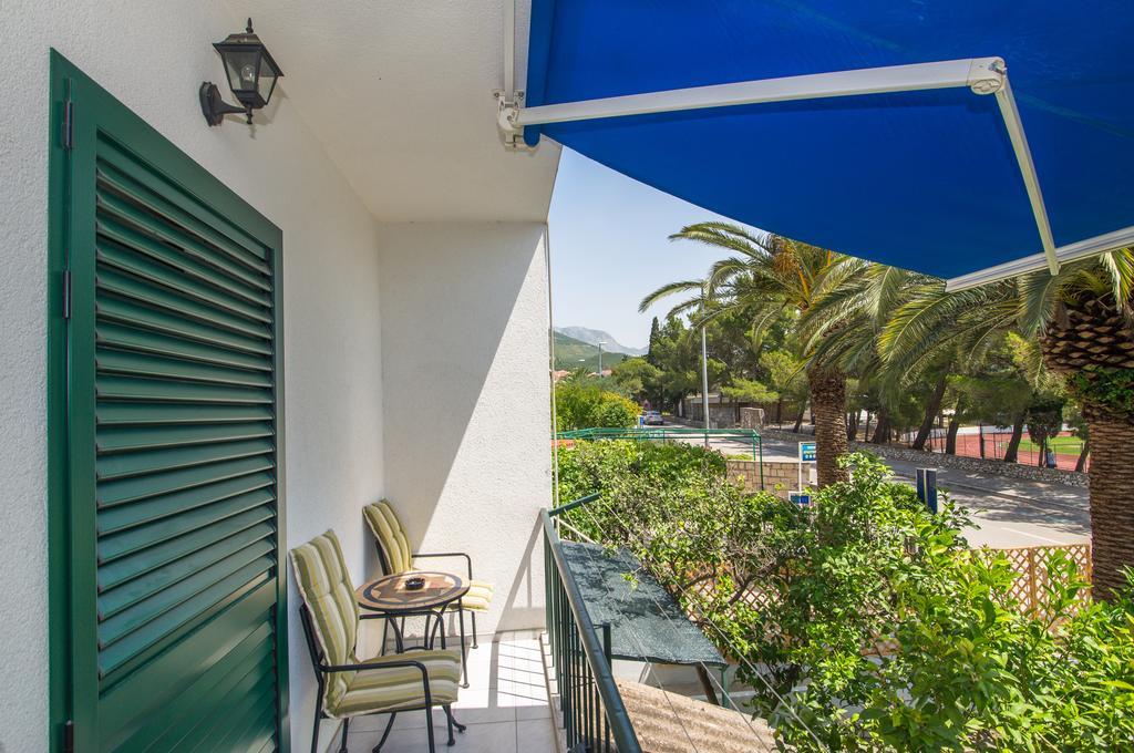 Apartment Afrika Makarska Eksteriør billede